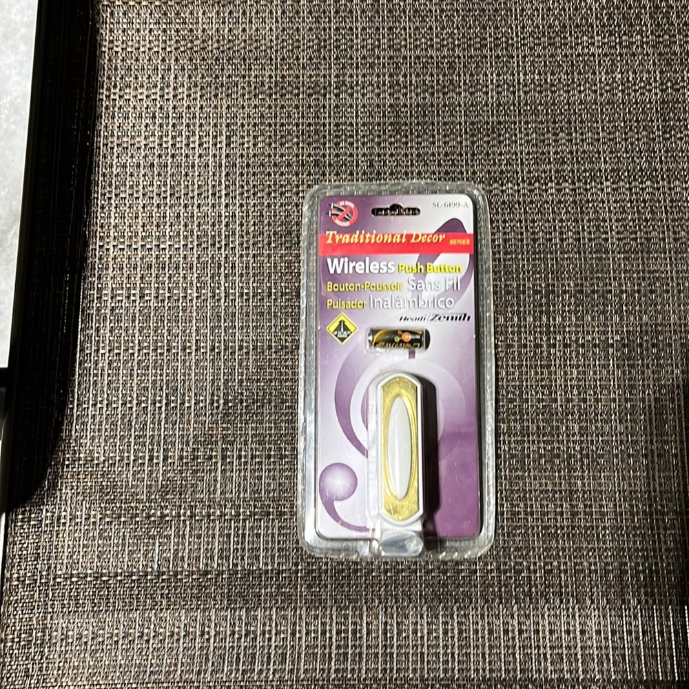 Wireless push button door bell